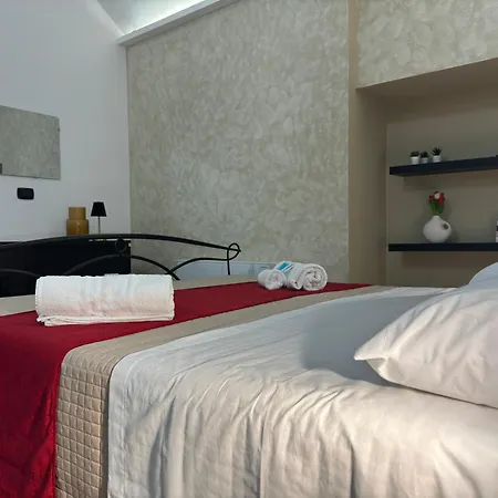 Lagrottizia - 3 Minuti Dal * Como